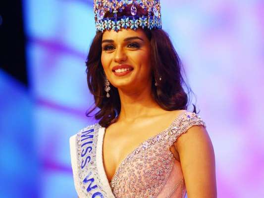 A indiana Manushi Chhilar foi eleita a Miss Mundo 2017 neste sábado, 18 de novembro