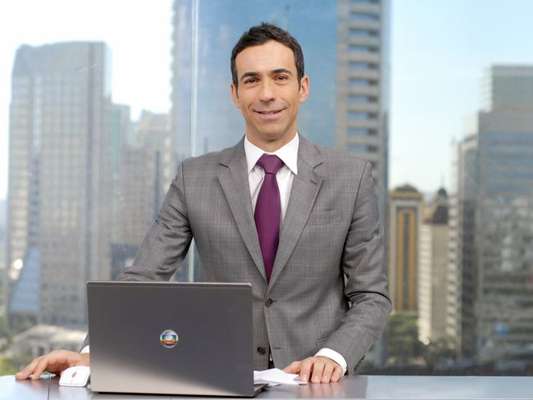Cesar Tralli nega polêmica com TV Globo por posts em casamento em seu Instagram nesta quinta-feira, dia 07 de dezembro de 2017