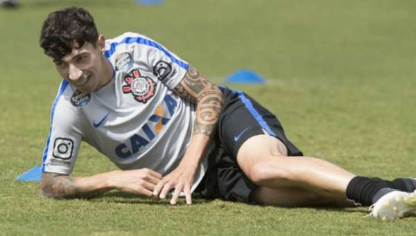 Confira a seguir a galeria especial do LANCE! com imagens da carreira de Rildo