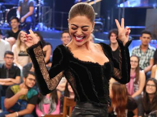 Juliana Paes vence como Melhor Atriz do ano pela Associação Paulista dos Críticos de Arte (APCA)