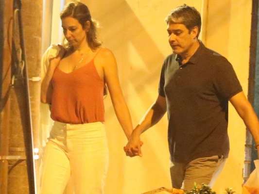 William Bonner criticou o ataque à namorada, Natasha Dantas, no Instagram