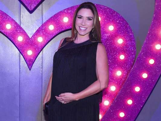 Patricia Abravanel está negociando com o marido, Fabio Faria, o nome que darão à filha