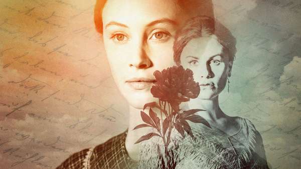 Alias GraceBaseada no romance homônimo de 1996 de Margaret Atood, que por sua vez foi inspirado em fatos reais, a minissérie de seis episódios conta a história de Grace Marks, uma empregada doméstica e imigrante irlandesa que, no Canadá, é presa em 1843 pelo assassinato de seu patrão. A protagonista afirma que não tem lembranças do ocorrido e não se sabe se ela é realmente culpada. Uma década depois, a chegada de um médico que quer ajuda-la a resgatar suas memórias e descobrir se ela de fato cometeu o crime vai levantar ainda mais dúvidas.