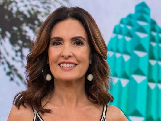 Fátima Bernardes avaliou 2017 como ano de recomeço: 'Vida voltou a ficar mais leve'