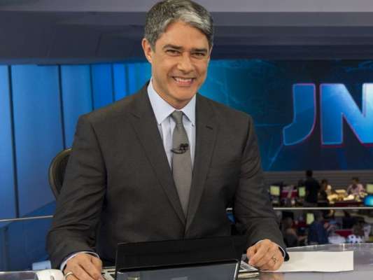 William Bonner ensina tutorial de como fazer vídeo em smartphone e movimenta a internet