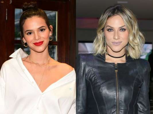 Bruna Marquezine comentou foto de Giovanna Ewbank de biquíni nesta terça-feira, 26 de dezembro de 2017