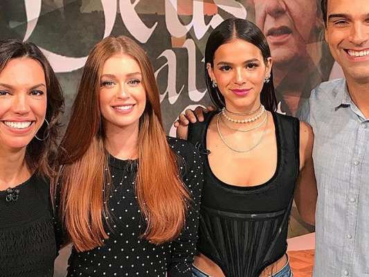 Bruna Marquezine e Marina Ruy Barbosa foram as convidadas do programa 'Fantástico' deste domingo, 7 de janeiro de 2018