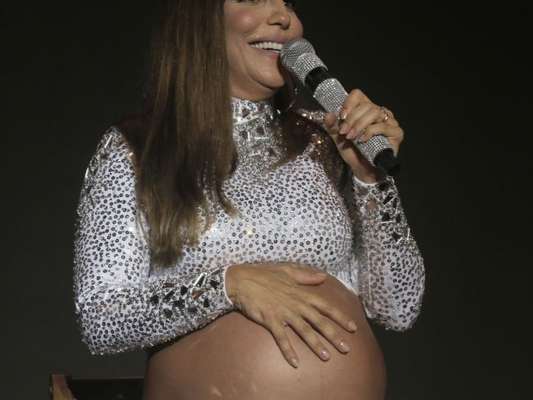 As filhas gêmeas de Ivete Sangalo devem nascer antes do Carnaval