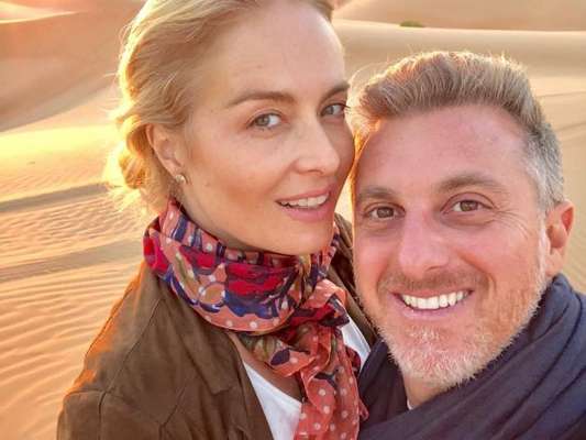 Luciano Huck brincou de produzir um clipe de Angélica dançando 'Sua Cara' e dedicou a 'singela homenagem' à Anitta e Pabllo Vittar