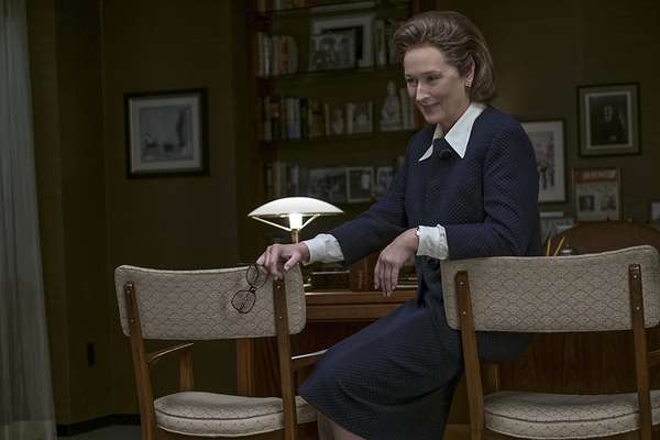 The Post - A guerra secretaPrevisão de estreia: 25 de janeiro O filme, estrelado pela rainha Meryl Streep, retrata a história real da divulgação de documentos secretos dos Estados Unidos referentes à Guerra do Vietnã. Na ocasião, Katharine Graham– primeira diretora mulher do jornal The Washington Post – se alia ao editor Ben Dradlee (Tom Hanks) com o intuito de expor os segredos do governo mantidos a sete chaves por quatro presidentes e por mais de três décadas.