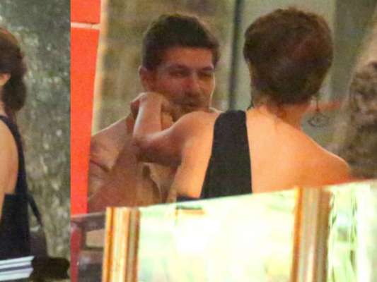 Caio Paduan curte jantar em clima de romance com Mayana Neiva
