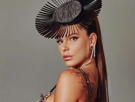 Mariana Goldfarb marcou presença no Baile da Vogue, em São Paulo, na quinta-feira, 1º de fevereiro de 2017