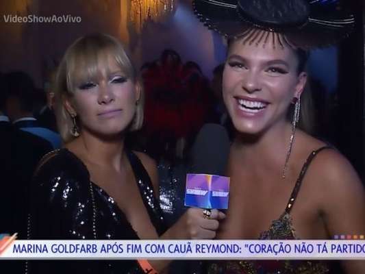 Mariana Goldfarb deixa Mônica Salgado sem graça ao não responder pergunta sobre término com Cauã Reymond, em 5 de fevereiro de 2018