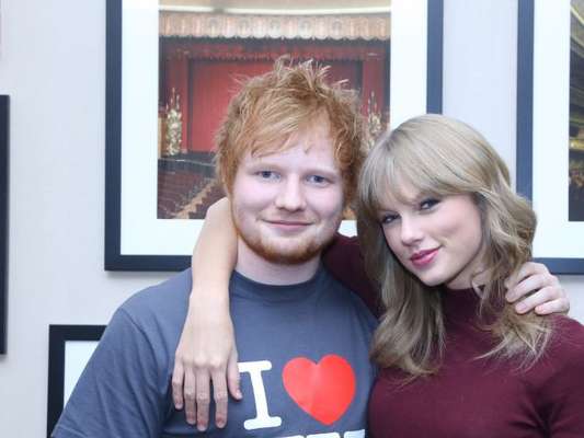 Taylor Swift e Ed Sheeran brincam nos bastidores de "End Game"