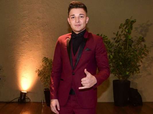 MC Gui sofreu acidente de moto nesta terça-feira de Carnaval, dia 13 de fevereiro de 2018