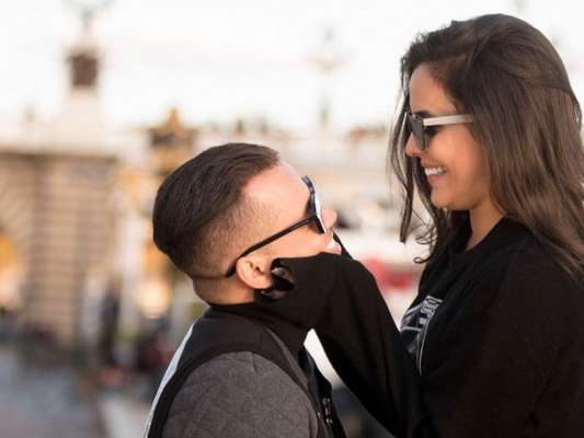 Emilly Araújo está curtindo viagem em Paris há 15 dias