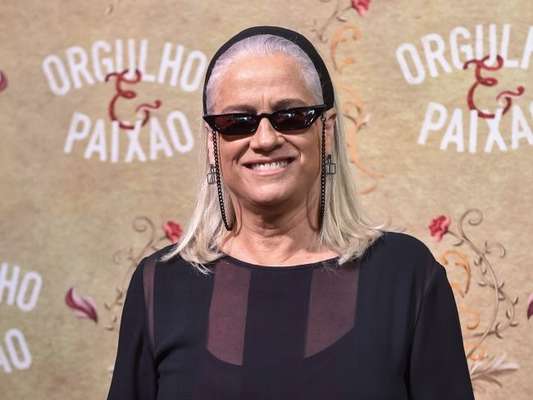 Vera Holtz celebra emancipação das mulheres: 'Me casei com meu trabalho e escolhas'