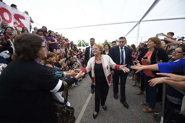 Presidente do Chile Michelle Bachelet no dia internacional da mulheres fala em erradicar a violência contra as mulheres