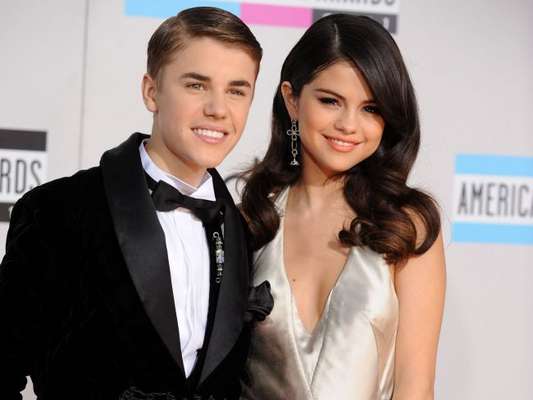 Selena Gomez e Justin Bieber decidem dar um tempo, de acordo com a 'US Weekly' no domingo, dia 11 de março de 2018