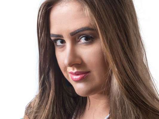 Patricia, eliminada do 'BBB18', negou relação fake com Kaysar e garantiu estar apaixonada pelo sírio: 'Não é falsidade!'