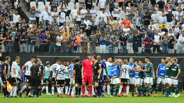 Não é de hoje! Confira as polêmicas envolvendo Corinthians ...