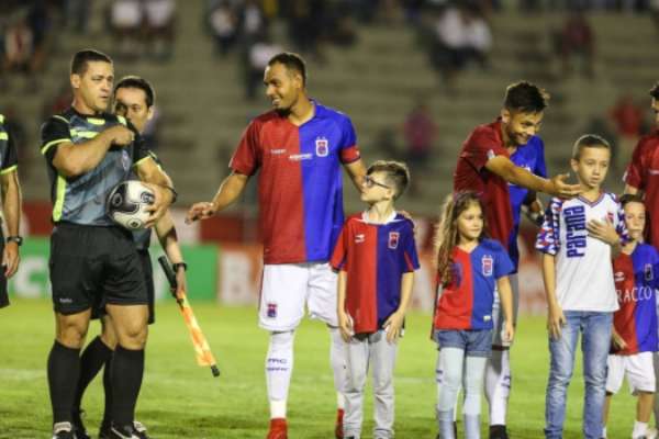 Paraná retorna a Série A sob o comando de Rogério Micale: veja ano a ano a campanha nos pontos corridos