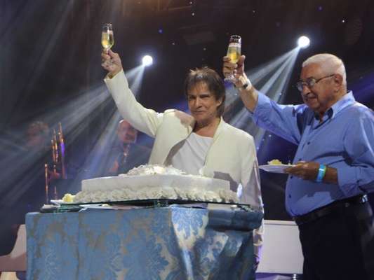 Roberto Carlos comemora aniversário de 77 anos em show em Belém, no Pará, na noite desta quinta-feira, 19 de abril de 2018