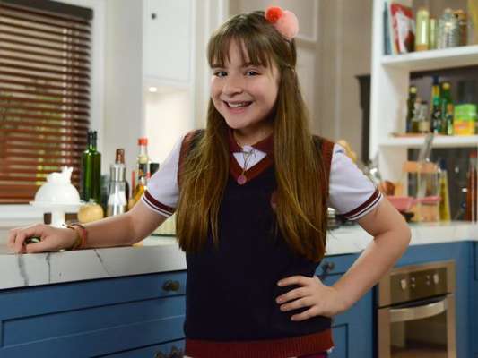 Sophia Valverde é Poliana D'ávila Andrade na novela 'As Aventuras de Poliana'