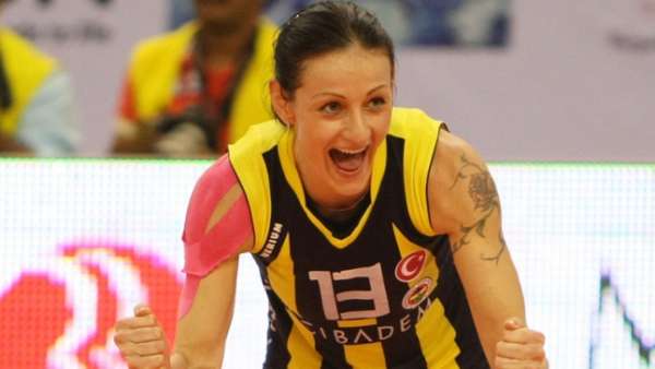 Natasa Leto (também conhecida por Nataša Osmokrović) jogou no Vasco na temporada 2000/2001. Veja galeria LANCE!
