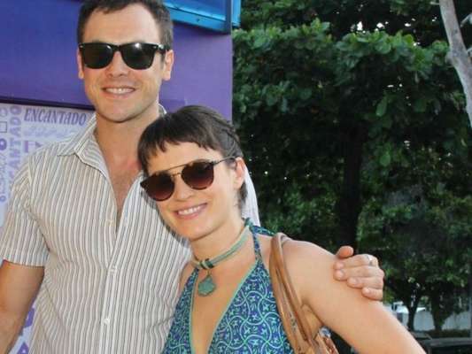 Bianca Bin publicou nova foto com namorado, Sergio Guizé, nesta segunda-feira, 28 de maio de 2018