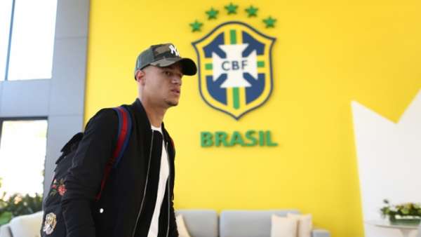 O meia Philippe Coutinho em concentração da Seleção Brasileira