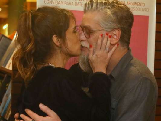 Fábio Assunção e Maria Ribeiro afastam rumores de término com viagem juntos e fotos postadas nesta segunda-feira, dia 04 de junho de 2018