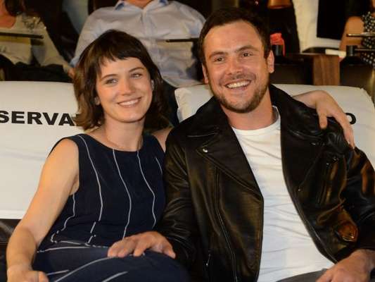 Bianca Bin comemorou o primeiro Dia dos Namorados com Sergio Guizé nesta terça-feira, 12 de junho de 2018