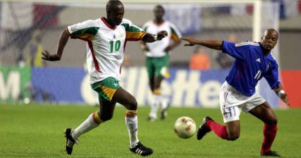 Em 2002, Senegal surpreendeu a então campeã França na partida de abertura