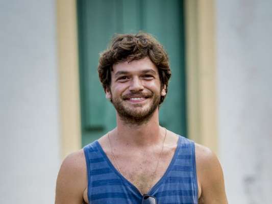 Beto (Emilio Dantas) retoma casamento com Karola (Deborah Secco) ao acreditar em mentira de Luzia (Giovanna Antonelli) nos próximos capítulos da novela 'Segundo Sol'