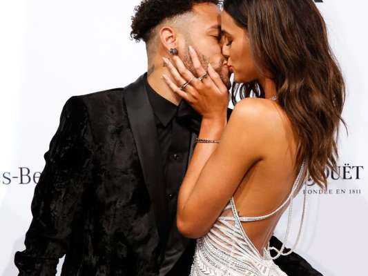 Bruna Marquezine e Neymar Jr. podem morar juntos ainda esse ano!