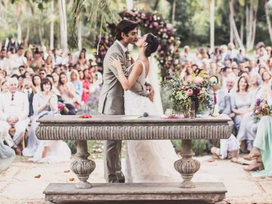 Isis Valverde vai casar novamente com André Resende: 'Ano que vem tem religioso'
