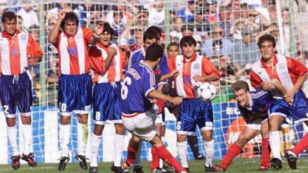 Gol de ouro em 98 - França eliminou o Paraguai