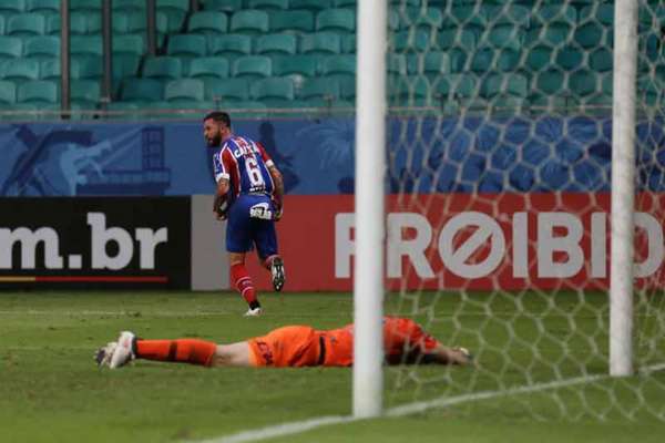 Corinthians perdeu por 1 a 0 para o Bahia