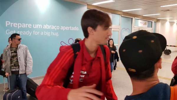 Chegada do Flamengo nesta quinta-feira. Confira a seguir outras imagens na galeria especial do LANCE!