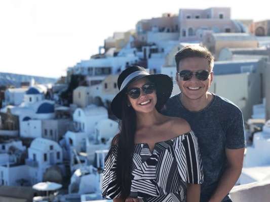 Thais Fersoza e Michel Teló curtiram férias românticas na Grécia