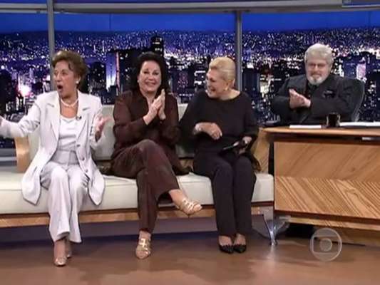 Hebe Camargo, Nair Belo e Lolita Rodrigues - Em abril de 2000, já no 'Programa do Jô', Hebe voltou a se encontrar com Jô em bate-papo marcante ao lado de suas amigas Nair Belo e Lolita Rodrigues. Amigas de longa data, as três se divertiram a beça