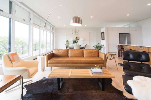 Austin - Casa nas colinas de Austin, nos EUA: a casa perfeita para admirar as belezes do Parque Wild Basin Wilderness através das janelas que atravessam os fundos da casa. Para 2 hóspedes, a partir de 107 euros a diária