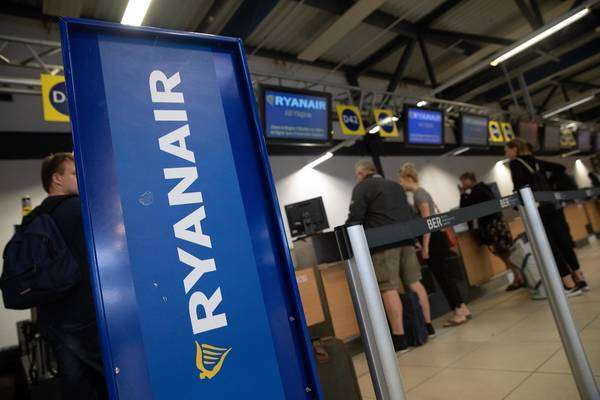 Greve da Ryanair cancela centenas de voos em 5 países