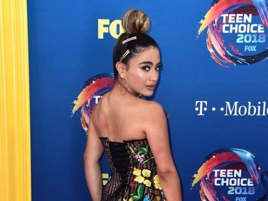 No Teen Choice Awards 2018, a ex-Fifth Harmony Ally Brooke confirma que assinou contrato com a Atlantic Records