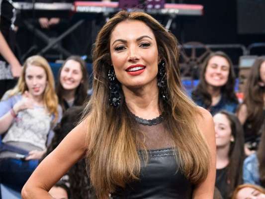 Patricia Poeta aceita crítica de fã sobre look Mix n' Match