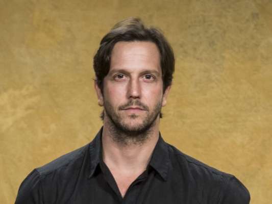Remy (Vladimir Brichta) é assassinado após dopar Luzia (Giovanna Antonelli) no capítulo de sábado, 8 de setembro de 2018 da novela 'Segundo Sol'
