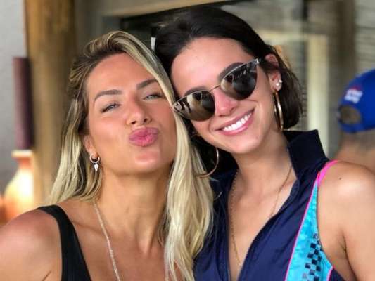 Giovanna Ewbank faz homenagem para Bruna Marquezine: 'Linda, sincera e sensível'