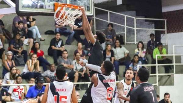 Vasco 66x74 Joinville - NBB