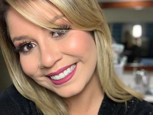 Marília Mendonça, 20 quilos mais magra, não descuida do corpo